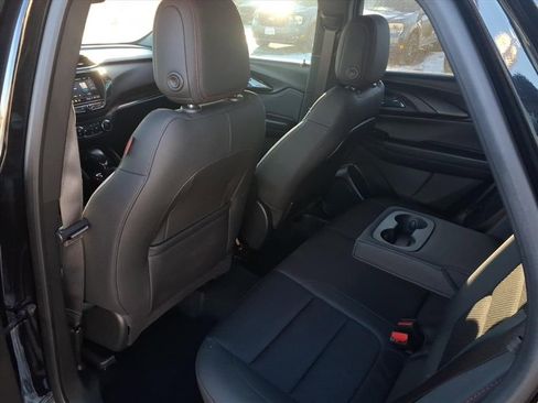 Used 2023 Chevrolet TrailBlazer RS w/ Sun and Liftgate Package image 27