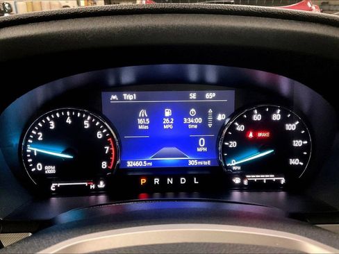 Certified 2023 Ford Explorer XLT w/ Equipment Group 202A AWD/4WD image 19