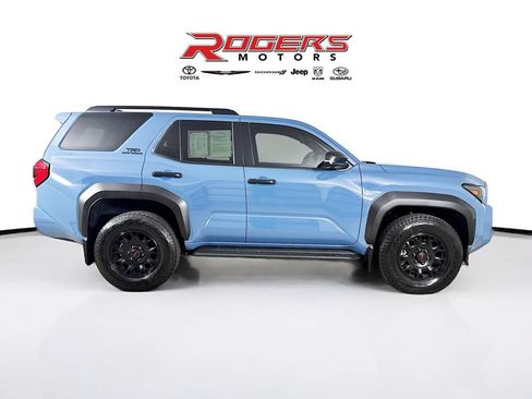 Certified 2025 Toyota 4Runner TRD Off-Road Premium w/ Tow Technology Package AWD/4WD image 14