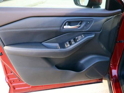 Certified 2023 Nissan Rogue SL w/ SL Premium Package image 16