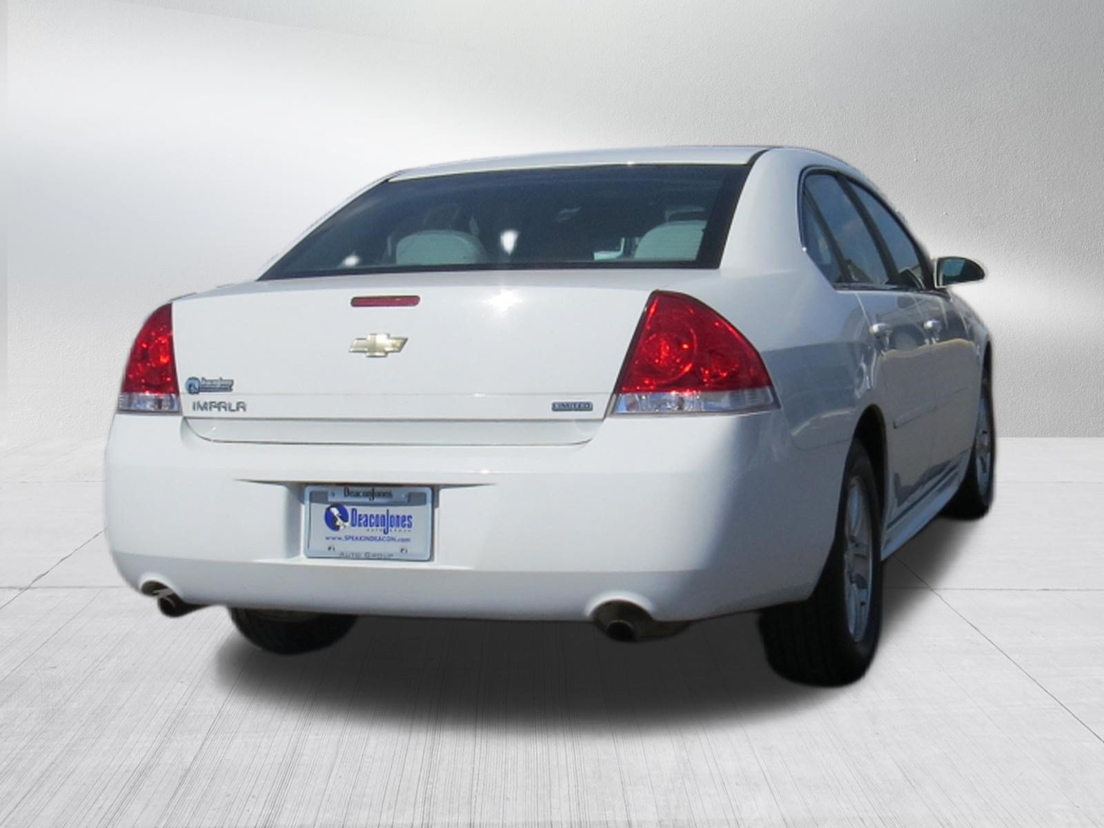 Used 2016 Chevrolet Impala Limited LS FWD image 3