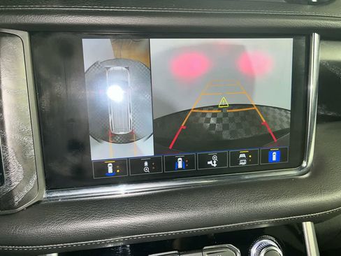 Used 2022 GMC Yukon Denali w/ Denali Ultimate Package image 19