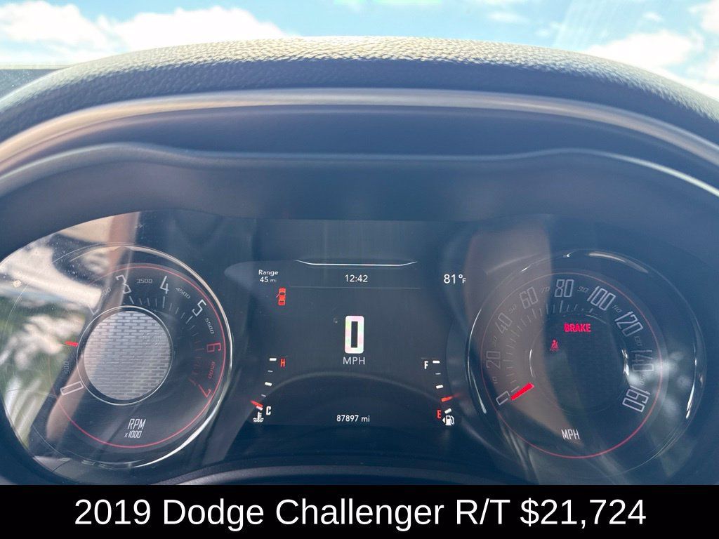 Used 2019 Dodge Challenger R/T w/ Blacktop Package RWD image 23