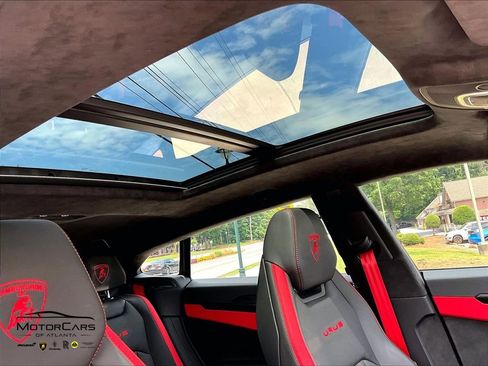 Used 2024 Lamborghini Urus S AWD/4WD image 21