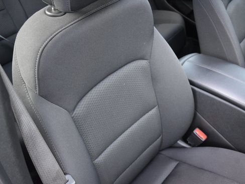 Used 2024 Chevrolet Malibu LT image 21