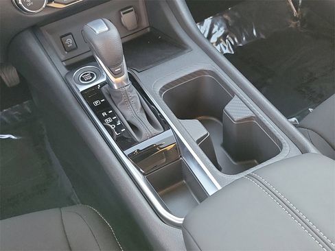 New 2025 Nissan Sentra SV image 10