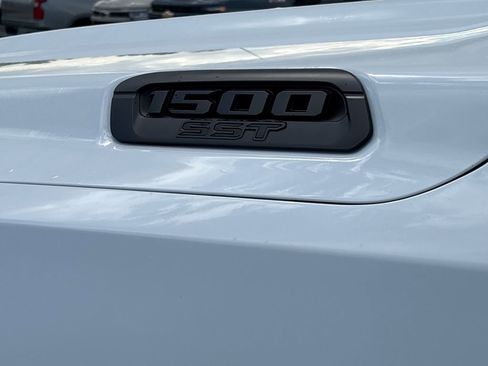 Used 2025 RAM 1500 Big Horn AWD/4WD image 49