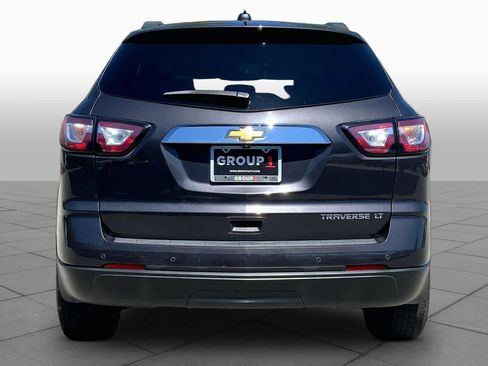 Used 2016 Chevrolet Traverse LT FWD image 5