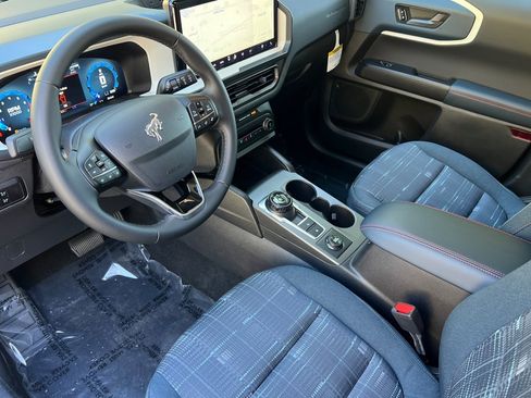 New 2025 Ford Bronco Sport Heritage w/ Convenience Package image 9