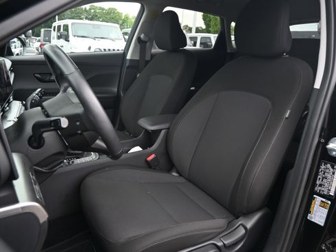 Used 2026 Hyundai Kona SEL Sport FWD image 12