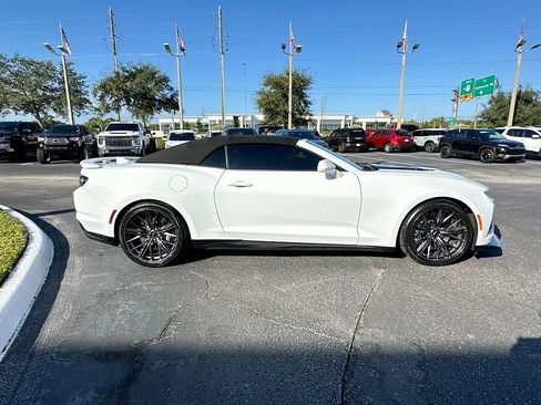 Certified 2023 Chevrolet Camaro ZL1 image 5