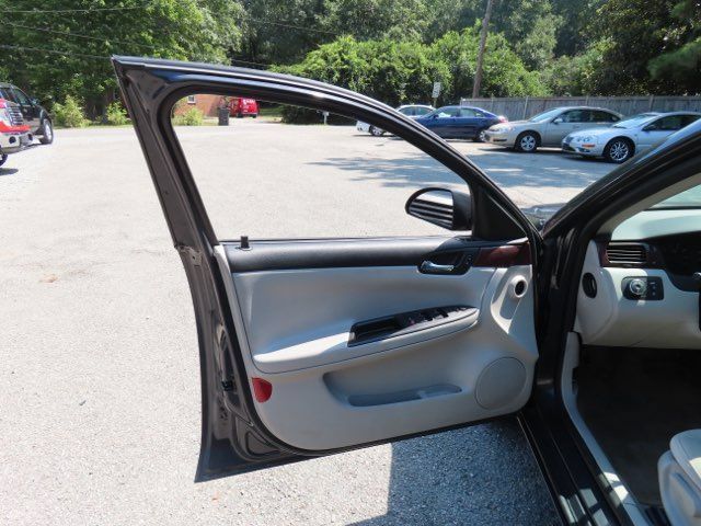Used 2008 Chevrolet Impala LS FWD image 14