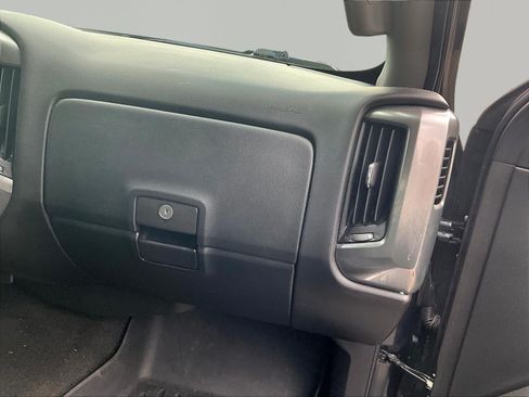 Used 2018 Chevrolet Silverado 1500 LT w/ All Star Edition AWD/4WD image 26