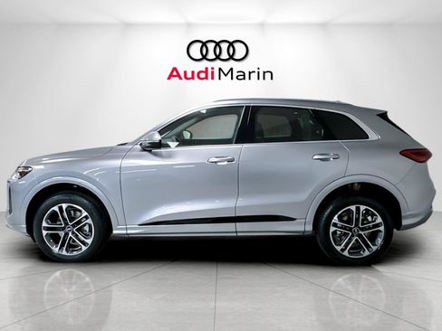 New 2025 Audi Q5 Premium image 2