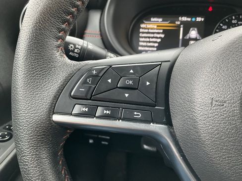 Used 2023 Nissan Kicks SR w/ SR Premium Package image 4