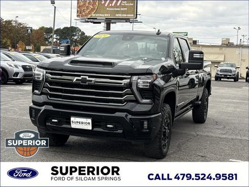 Used 2024 Chevrolet Silverado 3500 High Country w/ Technology Package image 14