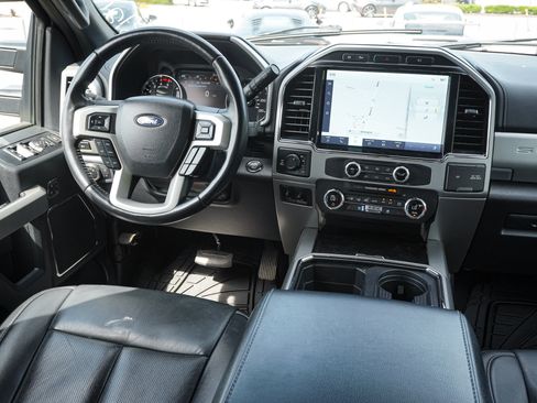 Used 2022 Ford F250 Lariat w/ Lariat Ultimate Package AWD/4WD image 29