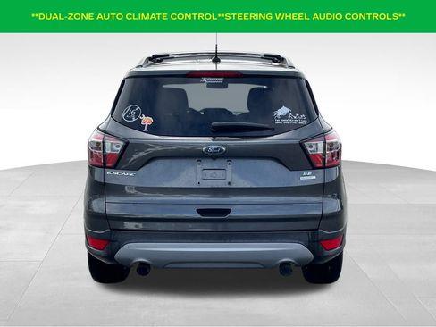 Used 2018 Ford Escape SE image 6