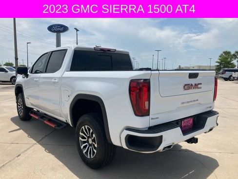 Used 2023 GMC Sierra 1500 AT4 w/ Technology Package AWD/4WD image 5