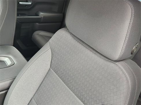 Used 2022 Chevrolet Silverado 1500 Custom image 24
