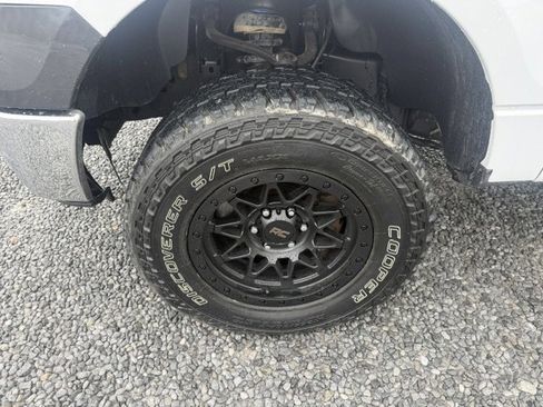 Used 2014 Ford F150 XL w/ Equipment Group 101A Mid AWD/4WD image 14