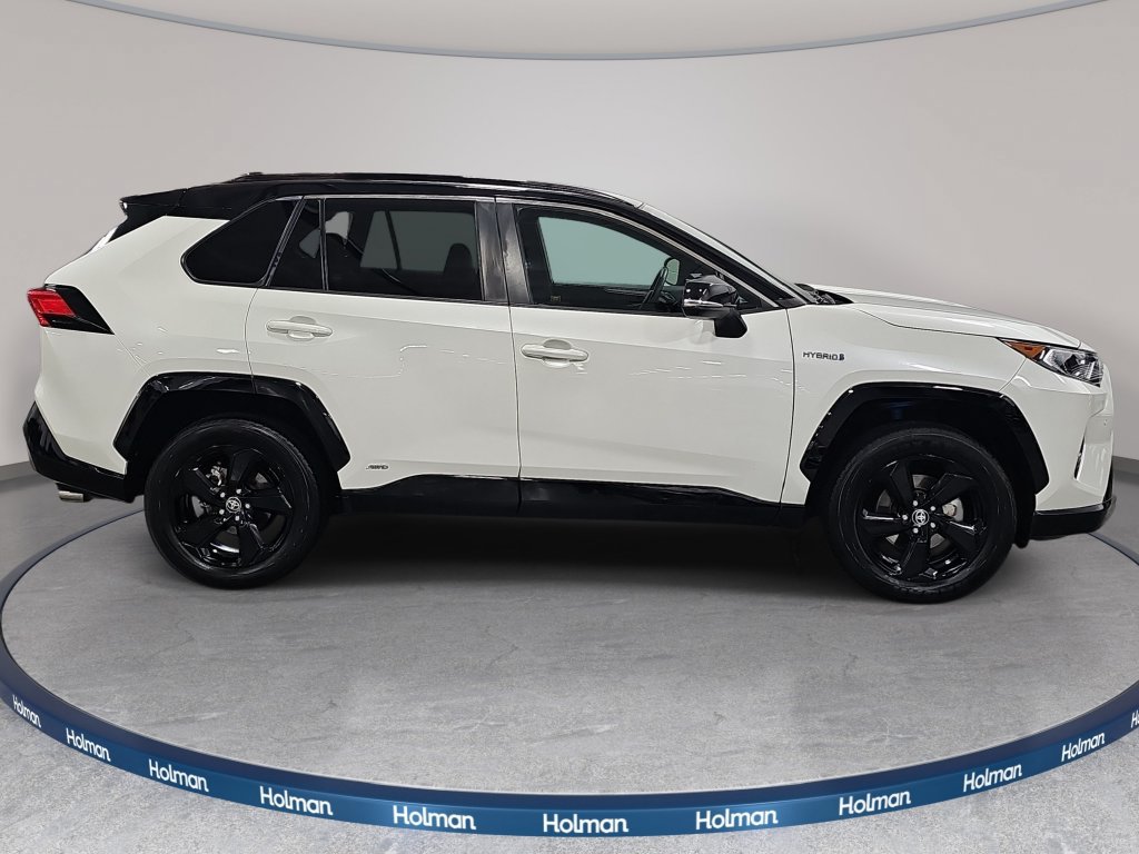 Used 2021 Toyota RAV4 XSE AWD/4WD image 5