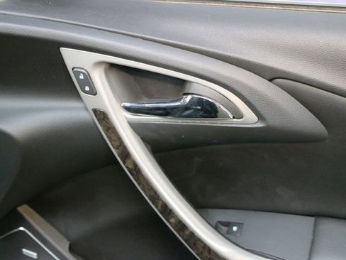 Used 2015 Buick Verano Premium FWD image 7