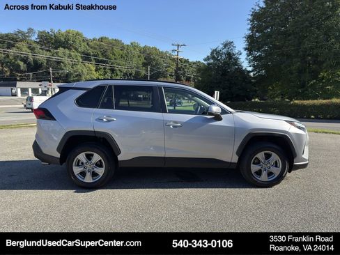 Used 2024 Toyota RAV4 XLE image 3