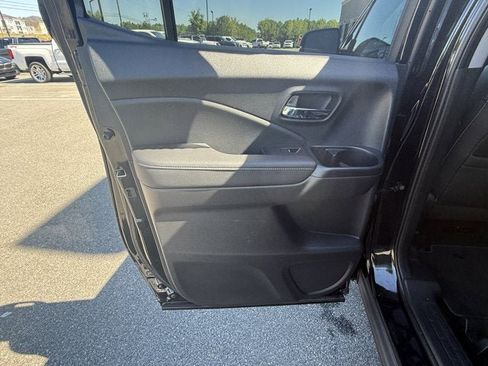 Used 2023 Honda Ridgeline RTL-E image 13