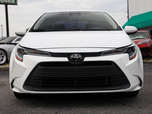 Used 2024 Toyota Corolla LE FWD image 22