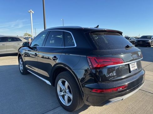 Used 2023 Audi Q5 2.0T Premium w/ Convenience Package image 5