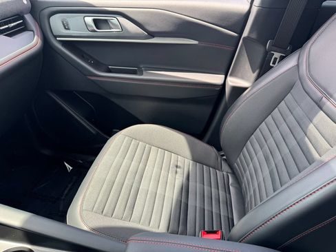 New 2026 Ford Explorer ST-Line w/ ST-Line Street Pack AWD/4WD image 26