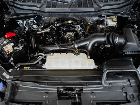 Certified 2023 Ford F150 Lariat w/ Equipment Group 502A High image 27