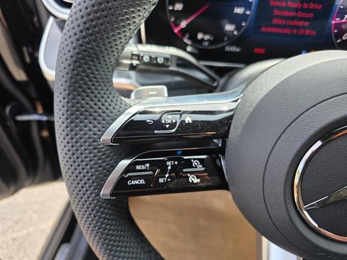 New 2026 Mercedes-Benz GLC 300 4MATIC image 17