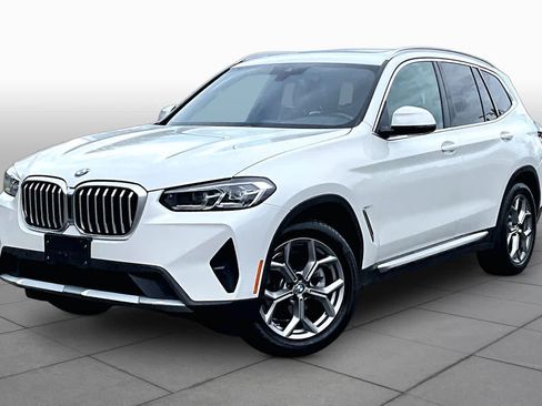 Used 2024 BMW X3 xDrive30i AWD/4WD image 2