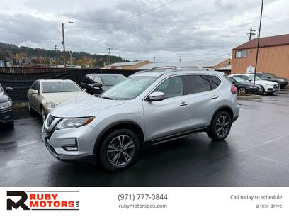 Used 2017 Nissan Rogue SL w/ SL Premium Package