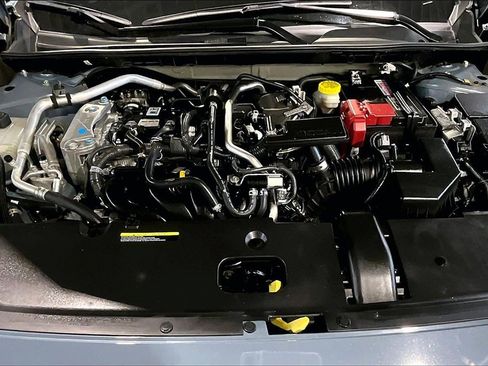 Used 2024 Nissan Sentra SR w/ Trunk Package image 10