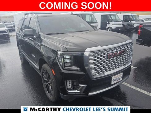 Used 2023 GMC Yukon Denali AWD/4WD image 2