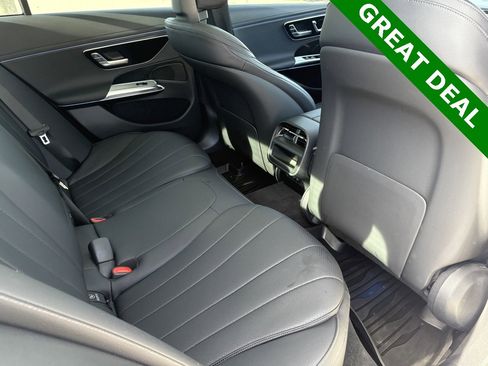 Used 2025 Mercedes-Benz E 350 E 350 image 34