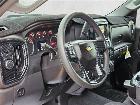 Used 2022 Chevrolet Silverado 1500 Custom RWD image 10