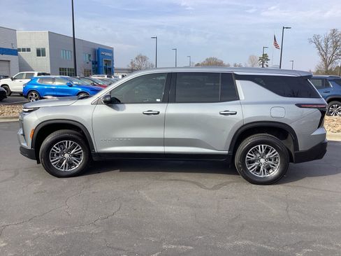 Used 2024 Chevrolet Traverse LS w/ LPO, Floor Liner Package image 6