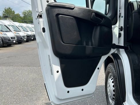 Used 2024 RAM ProMaster 2500 FWD image 28