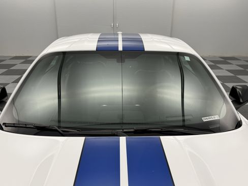 Used 2017 Ford Mustang Shelby GT350 image 35