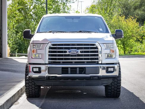 Used 2015 Ford F150 XLT w/ Equipment Group 301A Mid AWD/4WD image 10