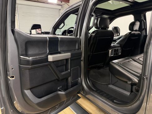 Used 2021 Ford F450 Platinum w/ FX4 Off-Road Package AWD/4WD image 15