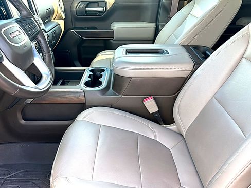 Used 2022 GMC Sierra 1500 SLT AWD/4WD image 13
