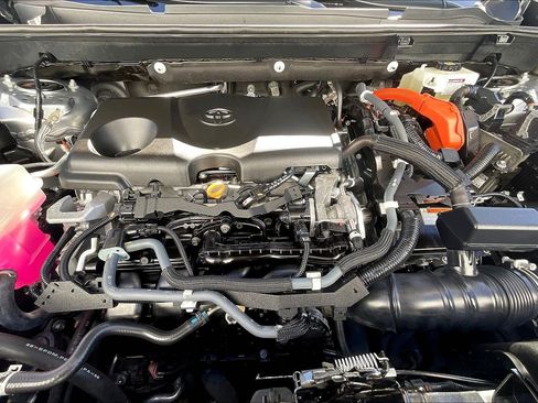 Used 2021 Toyota RAV4 XSE AWD/4WD image 13