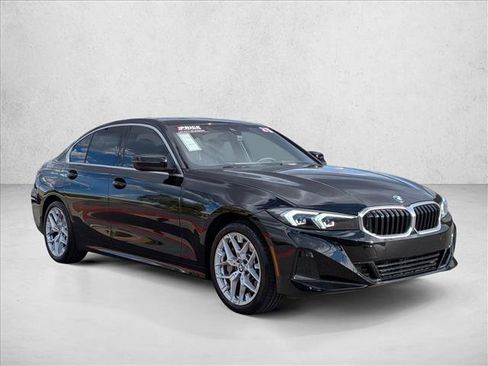 Used 2025 BMW 330i Sedan w/ Premium Package RWD image 3