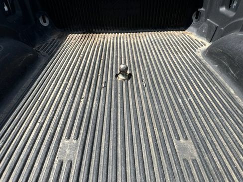 Used 2019 Ford F250 XLT AWD/4WD image 10