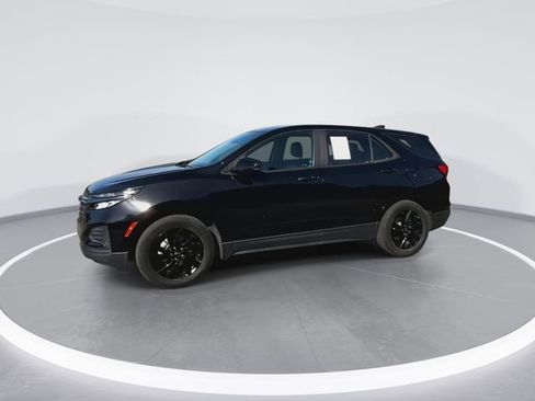 Used 2023 Chevrolet Equinox LS w/ Midnight Edition FWD image 6